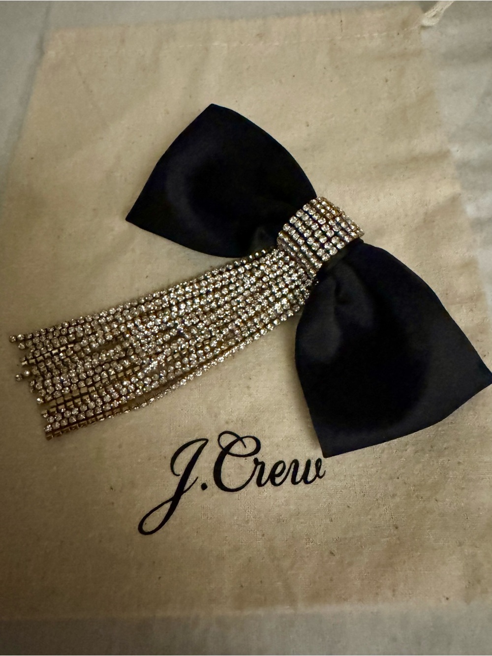 NWT J.Crew satin and rhinestone hair bow
(Item CE505)